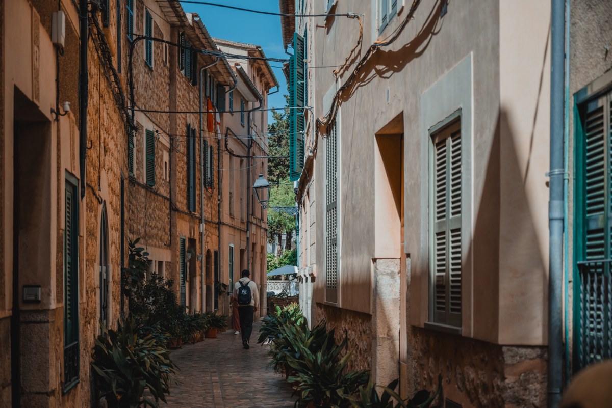 Een steeg op Mallorca