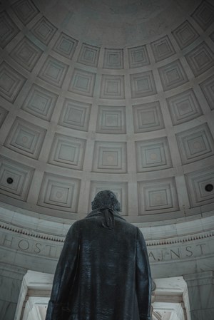 Jefferson van achteren in het Jefferson Memorial